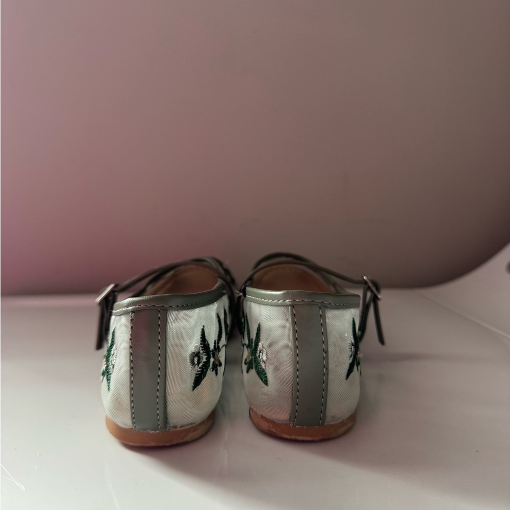 Embroidered Green Mesh Floral Mary Jane Ballet Flats - Picture 3 of 6